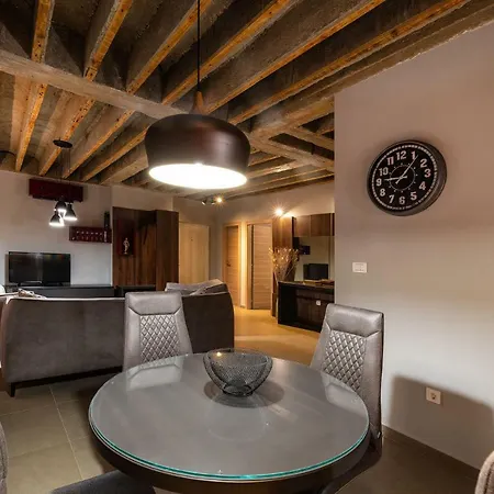Nera -zadar Old Town With Seaview Апартаменты *